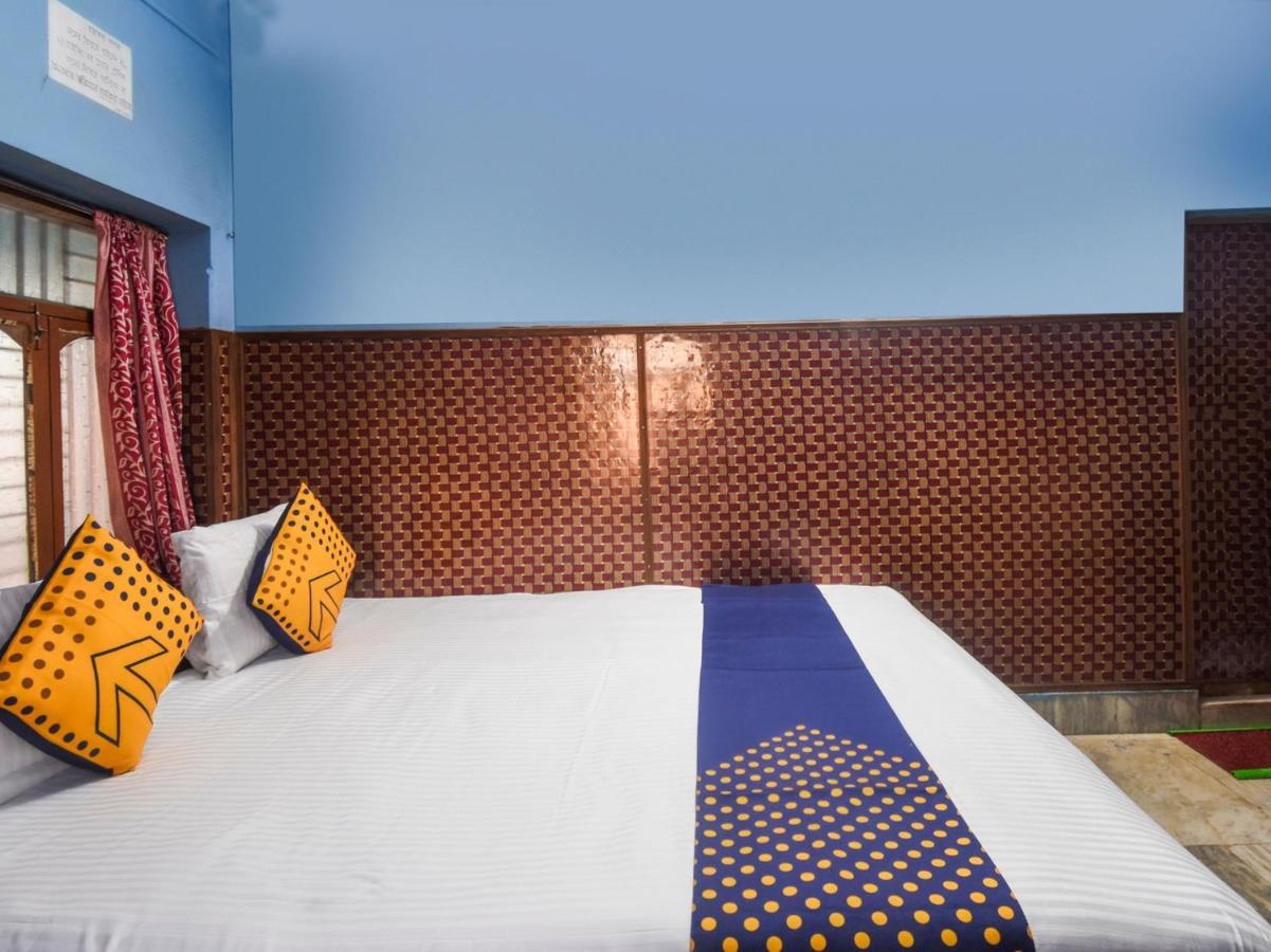 Oyo Flagship 74392 Hotel Mahesh Residency Hyderabad Ngoại thất bức ảnh