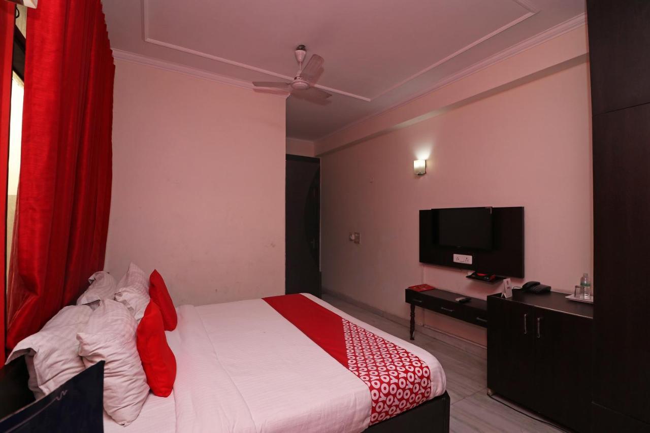 Oyo Flagship 74392 Hotel Mahesh Residency Hyderabad Ngoại thất bức ảnh