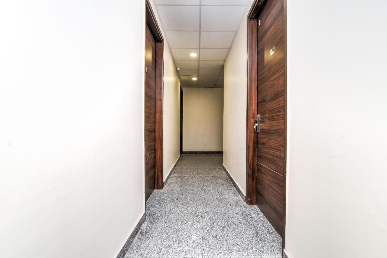 Oyo Flagship 74392 Hotel Mahesh Residency Hyderabad Ngoại thất bức ảnh