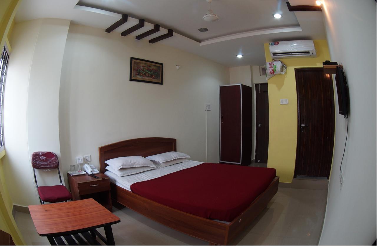 Oyo Flagship 74392 Hotel Mahesh Residency Hyderabad Ngoại thất bức ảnh